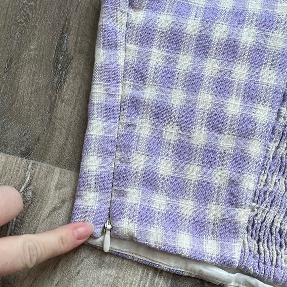 SOLD ✨NWT Cream & Purple Gingham Cropped Top - Picture 5 of 6